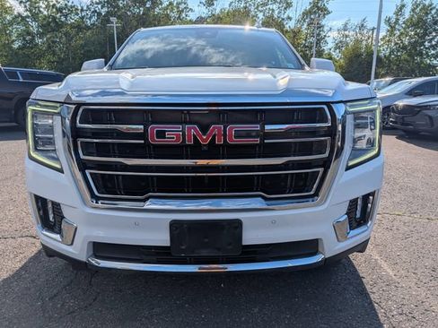 Used 2023 GMC Yukon SLT w/ SLT Luxury Package AWD/4WD image 12