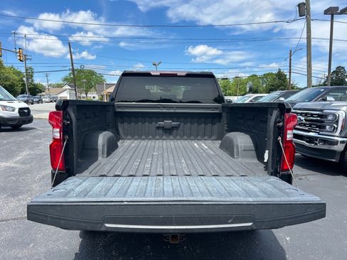 Used 2021 Chevrolet Silverado 1500 Custom AWD/4WD image 15