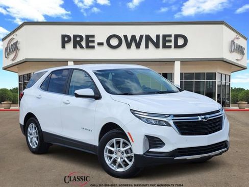 Used 2023 Chevrolet Equinox LT image 1
