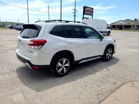 Used 2020 Subaru Forester Touring image 6