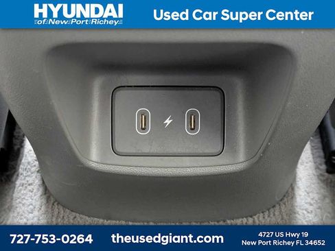 Used 2024 Hyundai Elantra SE FWD image 14