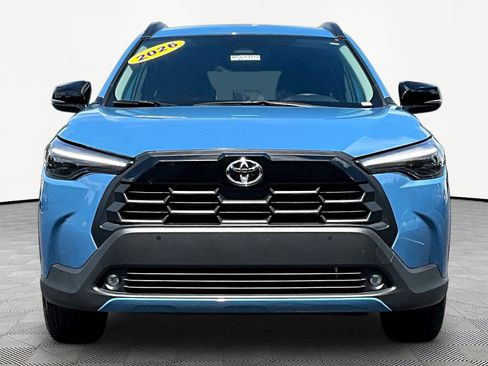 Used 2026 Toyota Corolla Cross XLE FWD image 2