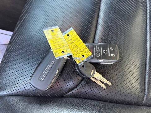 Used 2022 RAM 1500 Limited image 21