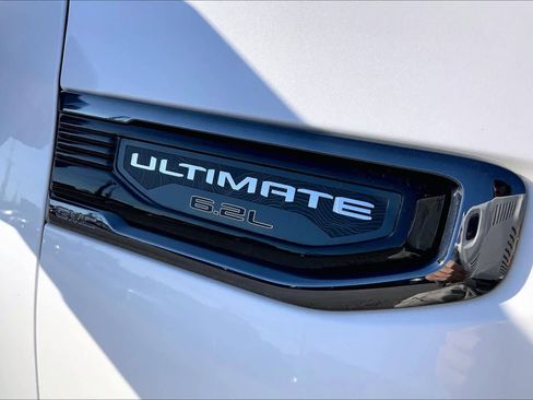 Used 2024 GMC Sierra 1500 Denali Ultimate image 19