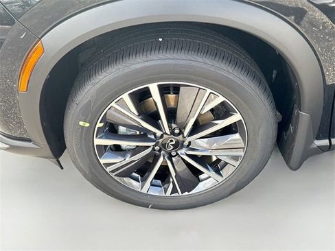 New 2026 INFINITI QX60 Luxe w/ Cargo Package image 28