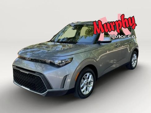 Used 2023 Kia Soul LX w/ Option Group 015 FWD image 5
