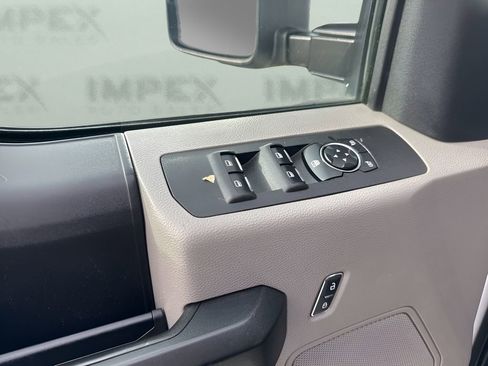 Used 2021 Ford F250 XL w/ Power Equipment Group image 22