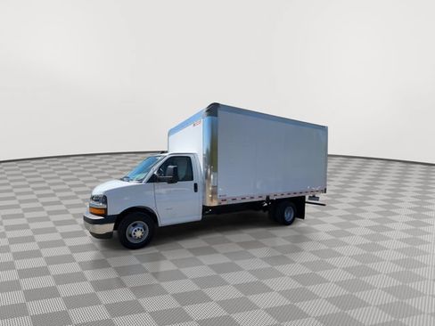 New 2026 Chevrolet Express 3500 w/ Power Convenience Package RWD image 5