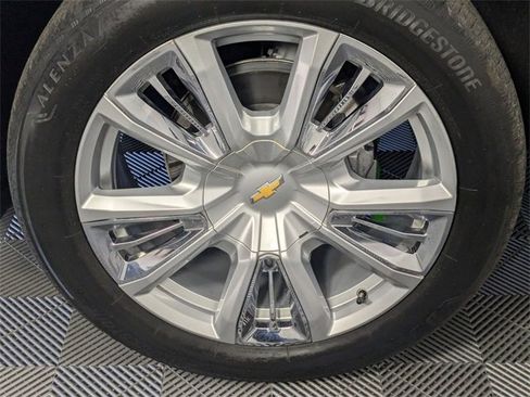 Certified 2023 Chevrolet Tahoe High Country w/ Premium Package 2 image 8