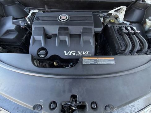 Used 2015 Cadillac SRX Premium image 30