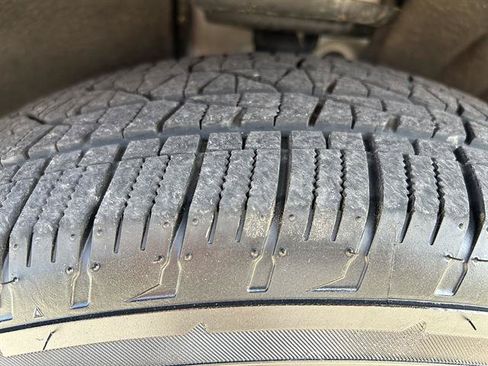 Certified 2023 Chevrolet Traverse LT AWD/4WD image 10