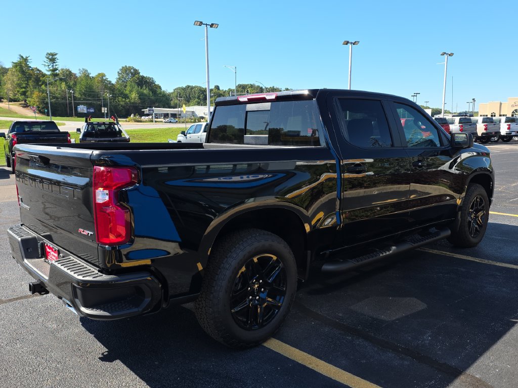 New 2026 Chevrolet Silverado 1500 RST w/ Convenience Package II AWD/4WD image 9