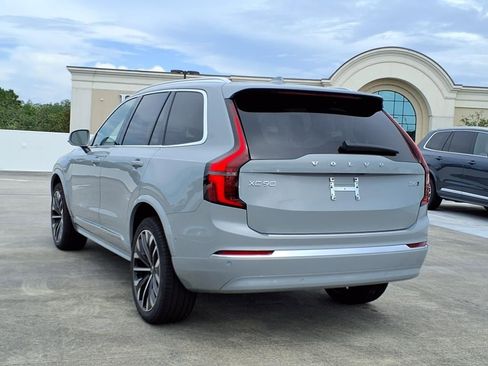 New 2026 Volvo XC90 B6 Plus w/ Protection Package Premier image 5