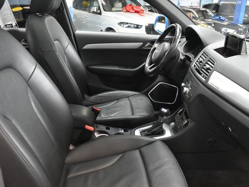 Used 2016 Audi Q3 2.0T Prestige AWD/4WD image 37