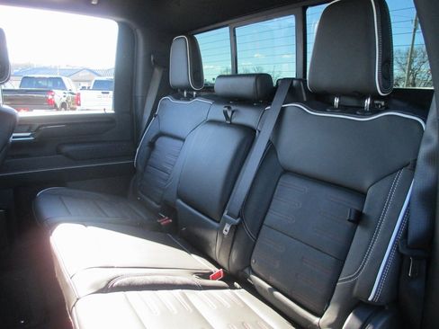 Certified 2026 GMC Sierra 2500 AT4X image 22