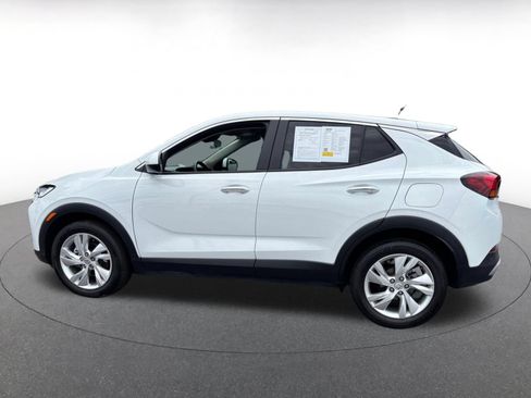 Used 2025 Buick Encore GX Preferred FWD image 10