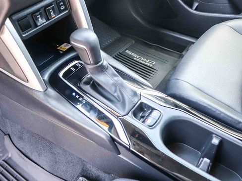 Certified 2023 Toyota Corolla Cross XLE w/ Convenience Package FWD image 24