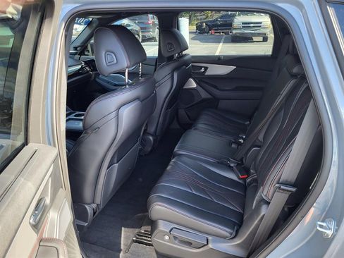 Used 2025 Acura MDX A-Spec image 15