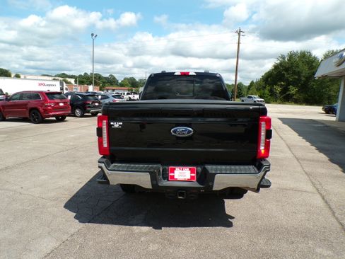 Used 2023 Ford F250 Lariat image 21