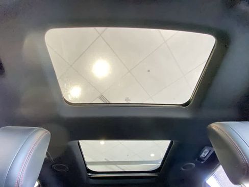 Used 2018 Ford Explorer Sport w/ Equipment Group 401A AWD/4WD image 25