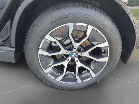 Used 2025 BMW X3 xDrive30i w/ Convenience Package AWD/4WD image 12