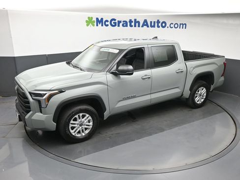 Used 2024 Toyota Tundra SR5 w/ SR5 Premium Package AWD/4WD image 22