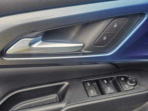 New 2026 Chevrolet Equinox EV LT AWD/4WD image 21