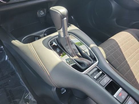 Certified 2023 Honda HR-V Sport image 28