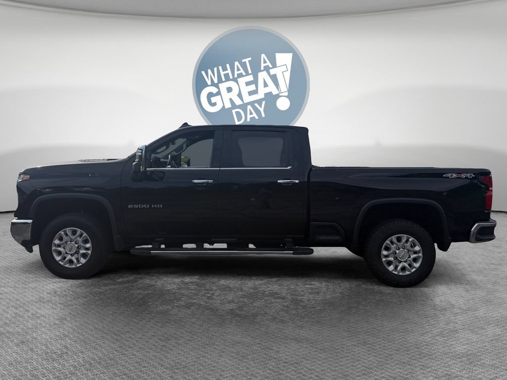 Certified 2026 Chevrolet Silverado 2500 LTZ AWD/4WD image 7