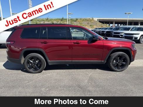 Certified 2023 Jeep Grand Cherokee L Laredo image 6