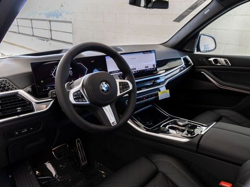 New 2026 BMW X5 xDrive40i w/ M Sport Package image 15