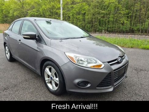 Used 2014 Ford Focus SE FWD image 6