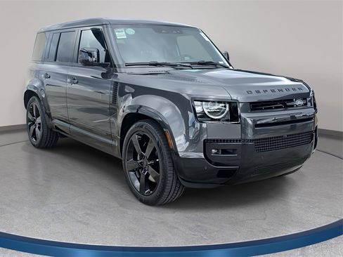 New 2026 Land Rover Defender 110 V8 image 3