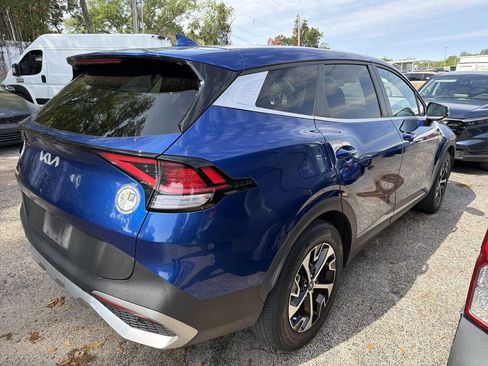 Certified 2023 Kia Sportage EX image 5