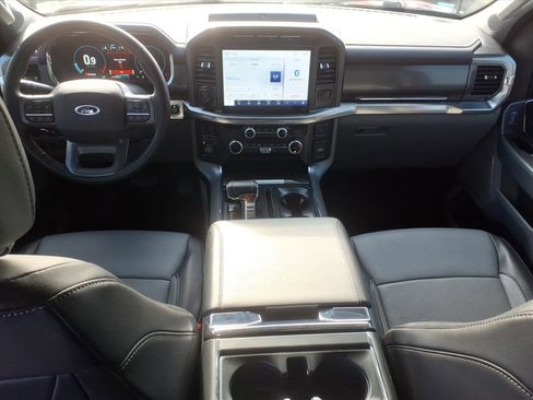 Used 2022 Ford F150 Lariat w/ Max Trailer Tow Package image 6