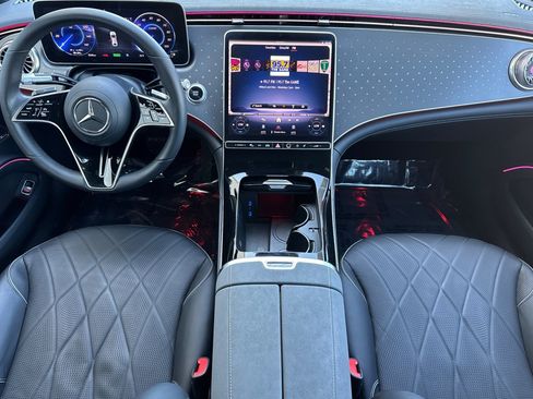 Certified 2023 Mercedes-Benz EQS 450+ 4MATIC Sedan image 4