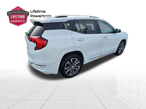 Used 2020 GMC Terrain Denali w/ Denali Premium Package image 7