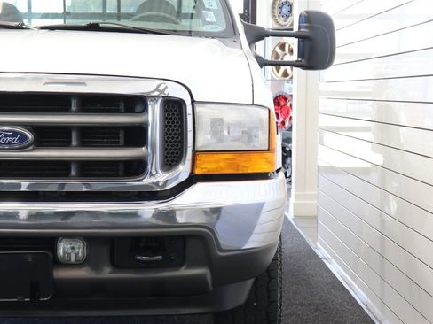 Used 2001 Ford F350 Lariat image 54