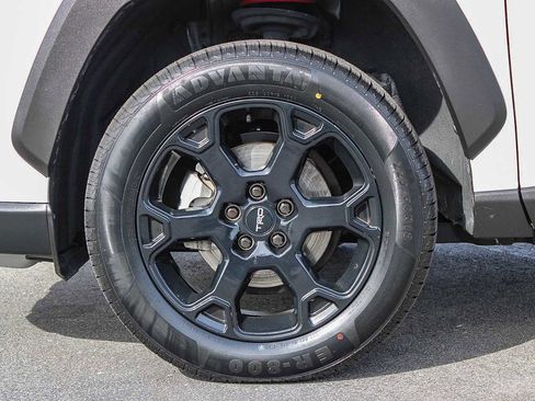 Used 2021 Toyota RAV4 TRD Off-Road image 9