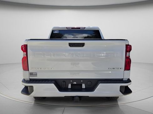 Used 2024 Chevrolet Silverado 1500 Custom RWD image 5