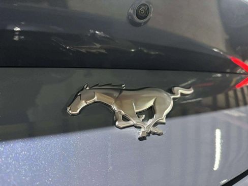 Used 2025 Ford Mustang Coupe image 18