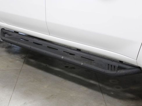 Used 2022 GMC Sierra 2500 AT4 w/ AT4 Preferred Package image 13