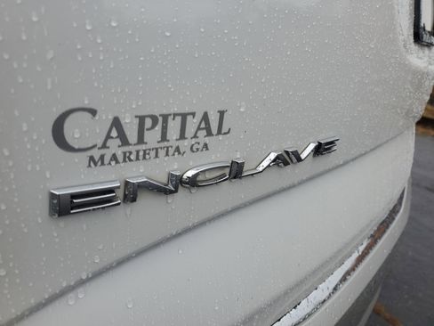 Used 2023 Buick Enclave Premium w/ Experience Buick Package image 5