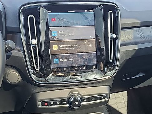 Used 2023 Volvo C40 P8 Recharge Ultimate w/ Protection Package Premier image 5