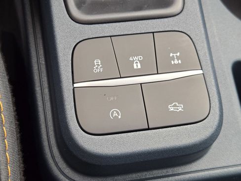 New 2025 Ford Maverick Tremor image 10