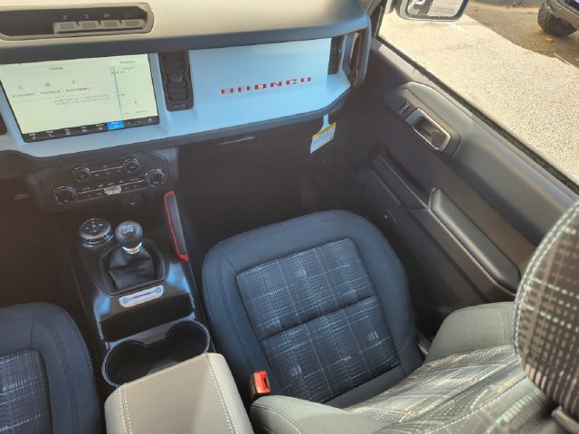 New 2026 Ford Bronco Heritage Edition AWD/4WD image 12