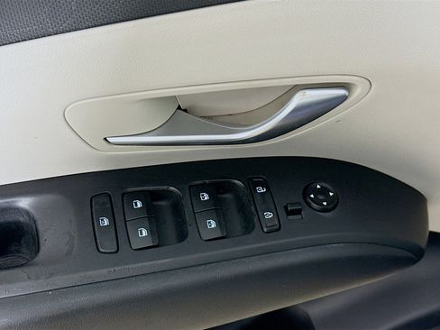 Used 2022 Hyundai Tucson SEL image 20