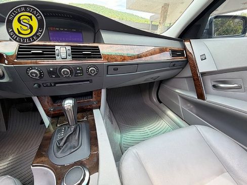 Used 2007 BMW 530i Sedan RWD image 21
