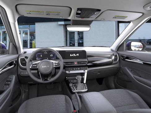 New 2026 Kia Seltos S image 14