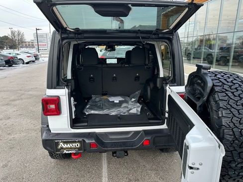 New 2026 Jeep Wrangler Unlimited Rubicon image 10